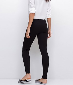 CALÇA LEGGING EM PONTO ROMA